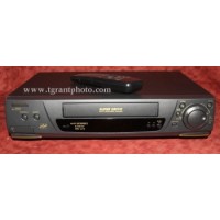 Panasonic AG-2560 VHS VCR - 4 head Hi-Fi Stereo Panasonic AG-2560 VHS VCR - 4 head Hi-Fi Stereo